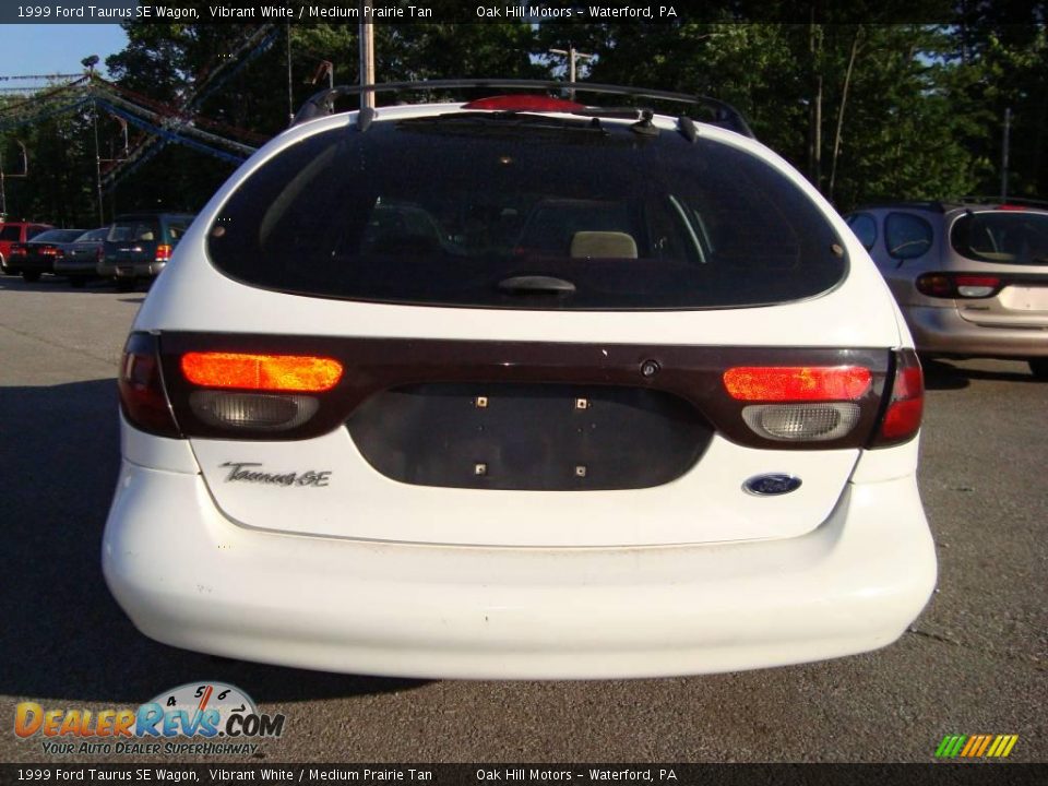 1999 Ford Taurus SE Wagon Vibrant White / Medium Prairie Tan Photo #7