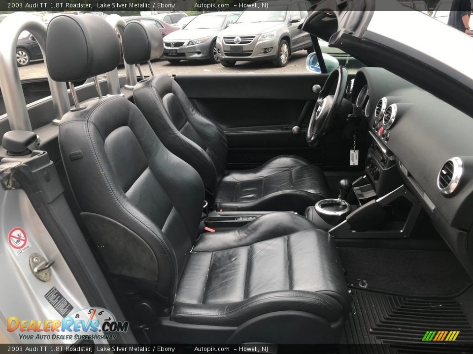 2003 Audi TT 1.8T Roadster Lake Silver Metallic / Ebony Photo #17