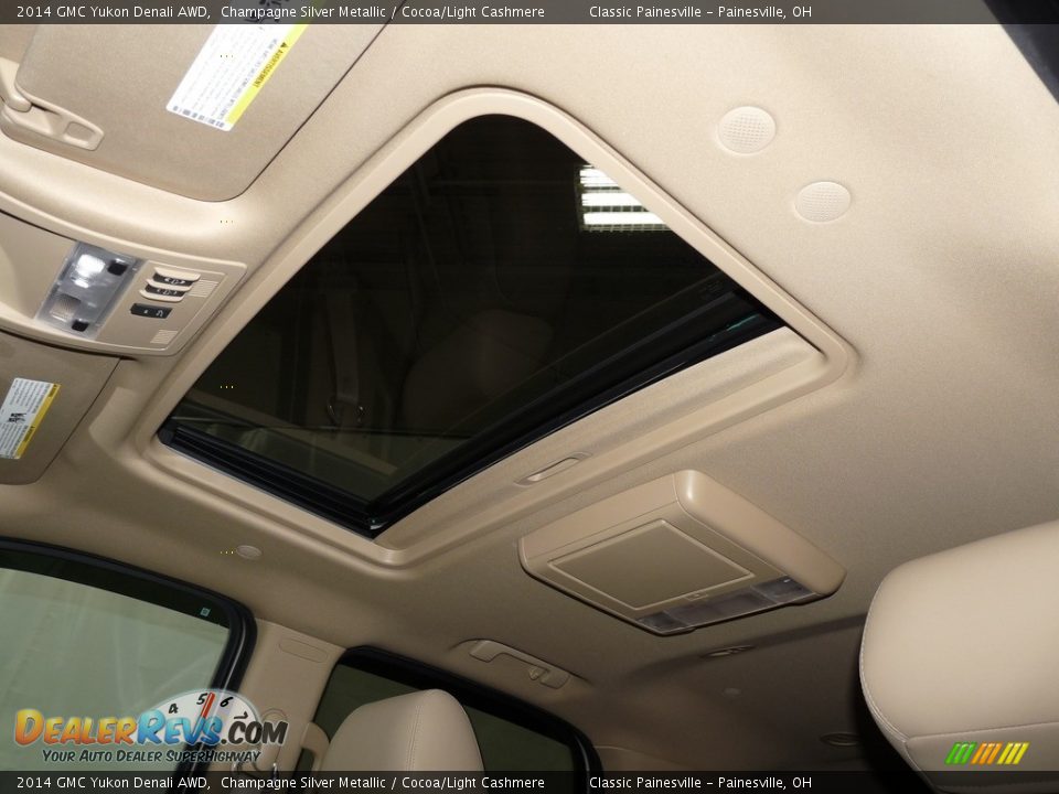 2014 GMC Yukon Denali AWD Champagne Silver Metallic / Cocoa/Light Cashmere Photo #6