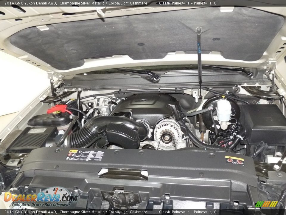 2014 GMC Yukon Denali AWD Champagne Silver Metallic / Cocoa/Light Cashmere Photo #7
