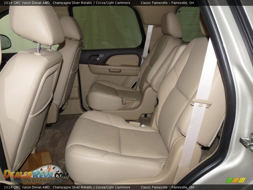 2014 GMC Yukon Denali AWD Champagne Silver Metallic / Cocoa/Light Cashmere Photo #9