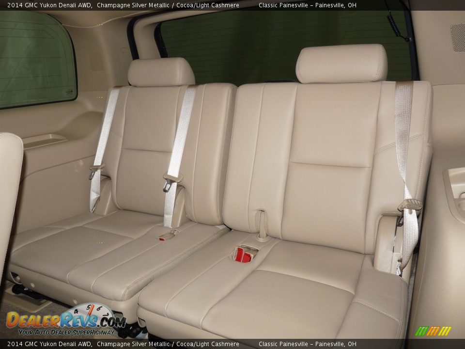 2014 GMC Yukon Denali AWD Champagne Silver Metallic / Cocoa/Light Cashmere Photo #10