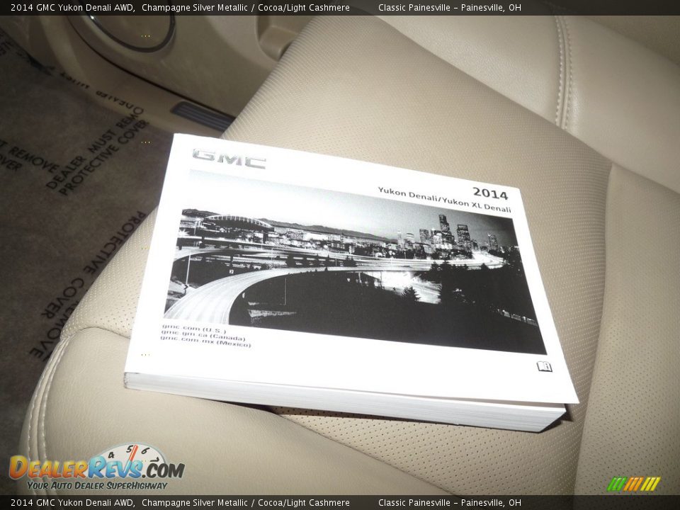 2014 GMC Yukon Denali AWD Champagne Silver Metallic / Cocoa/Light Cashmere Photo #19