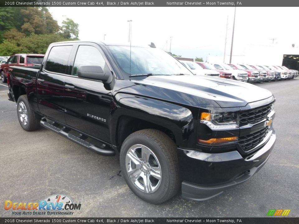2018 Chevrolet Silverado 1500 Custom Crew Cab 4x4 Black / Dark Ash/Jet Black Photo #7