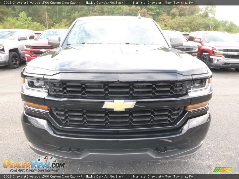 2018 Chevrolet Silverado 1500 Custom Crew Cab 4x4 Black / Dark Ash/Jet Black Photo #8