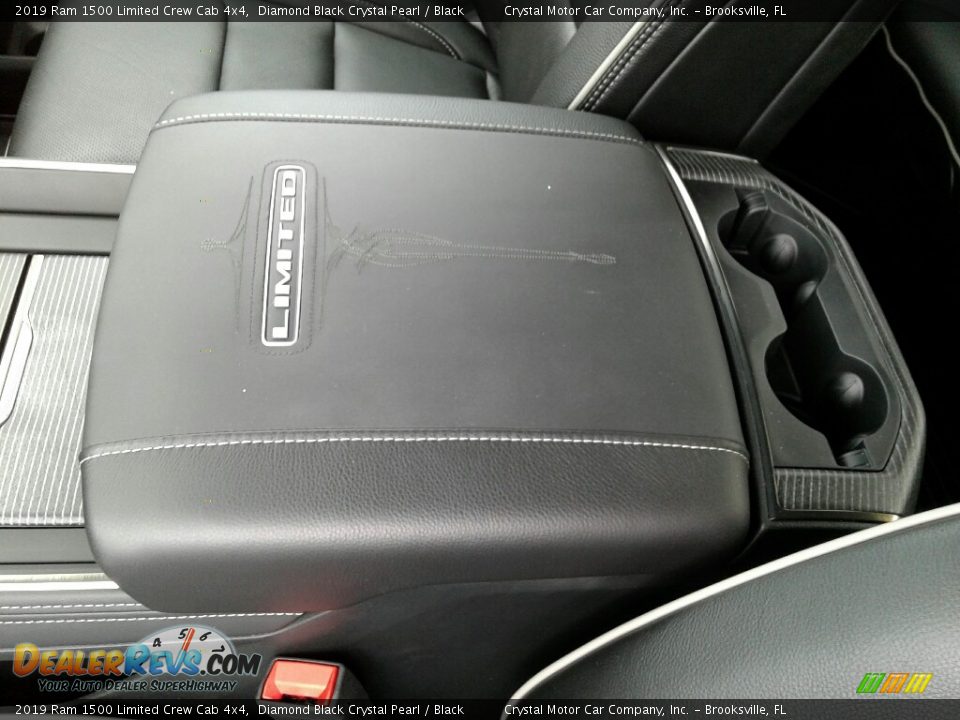 2019 Ram 1500 Limited Crew Cab 4x4 Diamond Black Crystal Pearl / Black Photo #18