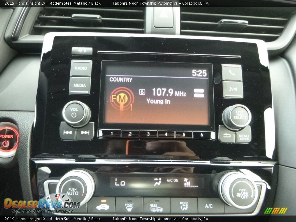 Controls of 2019 Honda Insight LX Photo #14