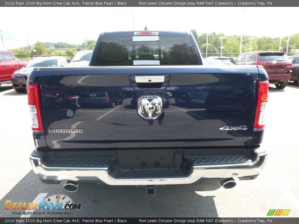 2019 Ram 1500 Big Horn Crew Cab 4x4 Patriot Blue Pearl / Black Photo #4