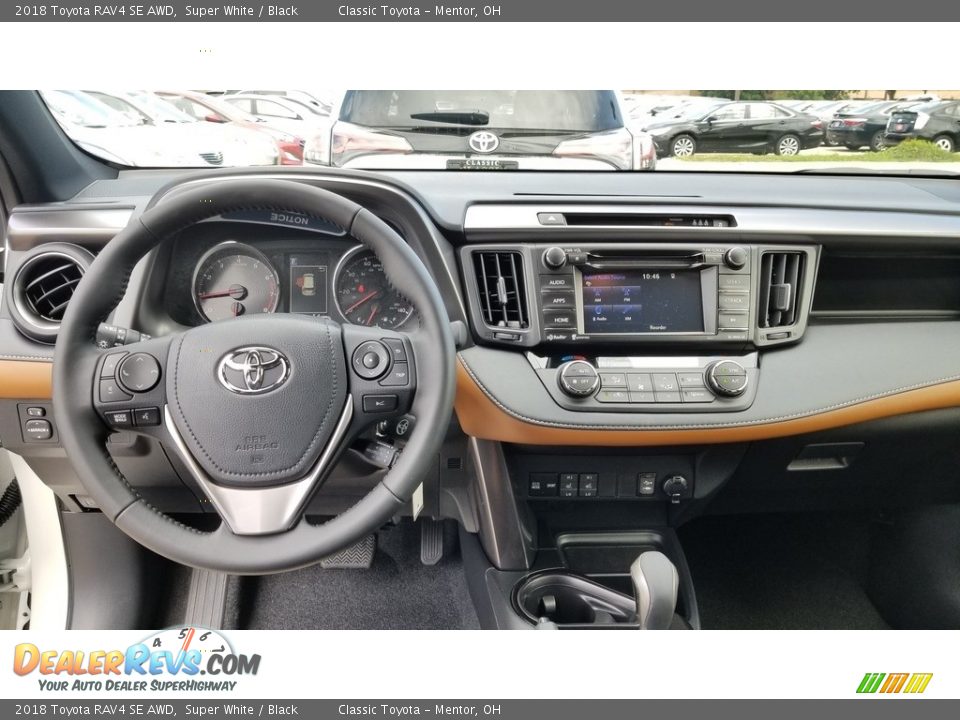 2018 Toyota RAV4 SE AWD Super White / Black Photo #5