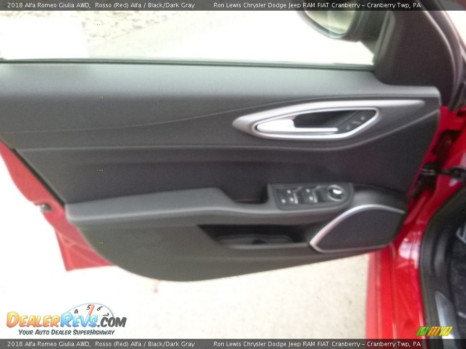 2018 Alfa Romeo Giulia AWD Rosso (Red) Alfa / Black/Dark Gray Photo #20