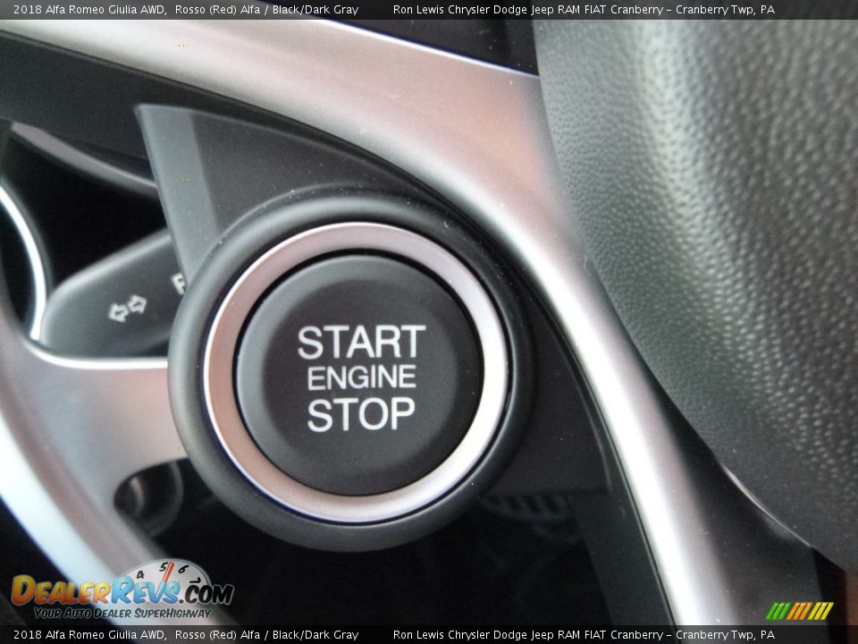 2018 Alfa Romeo Giulia AWD Rosso (Red) Alfa / Black/Dark Gray Photo #30