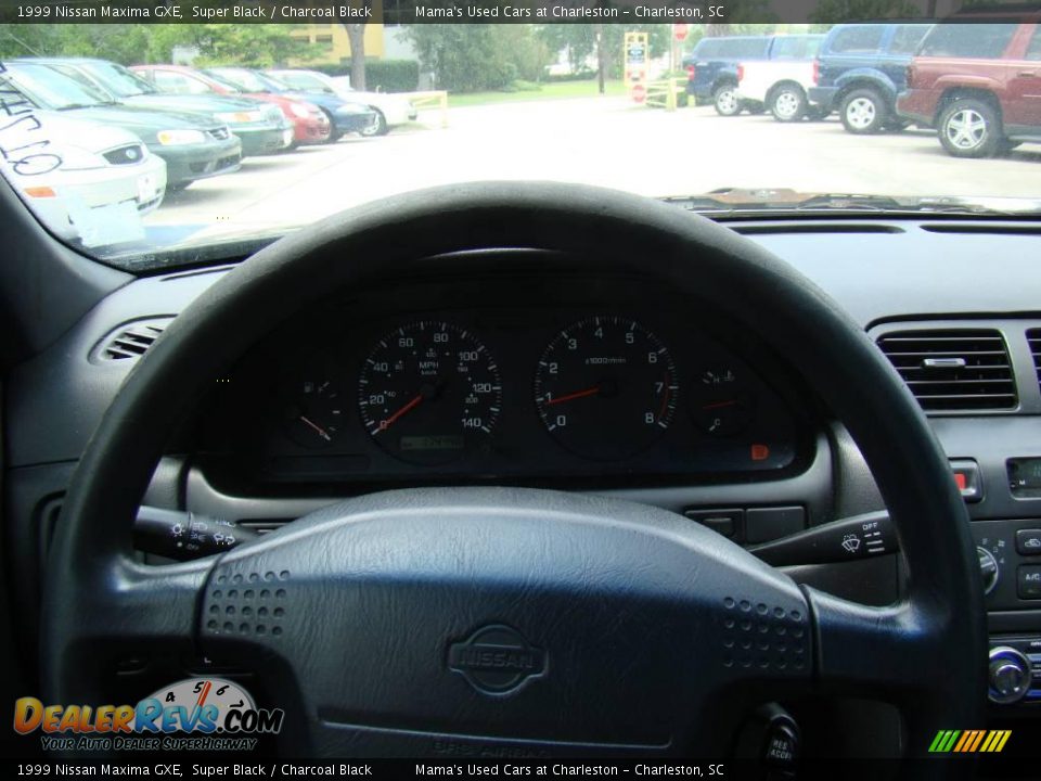 1999 Nissan Maxima GXE Super Black / Charcoal Black Photo #15