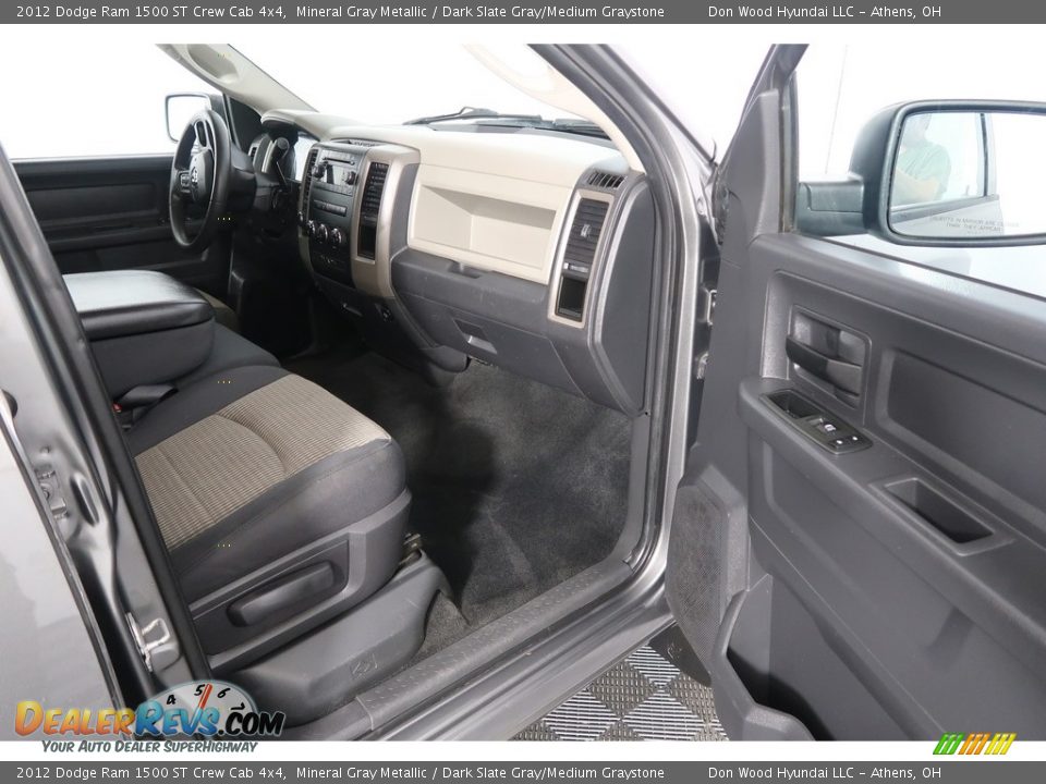 2012 Dodge Ram 1500 ST Crew Cab 4x4 Mineral Gray Metallic / Dark Slate Gray/Medium Graystone Photo #32