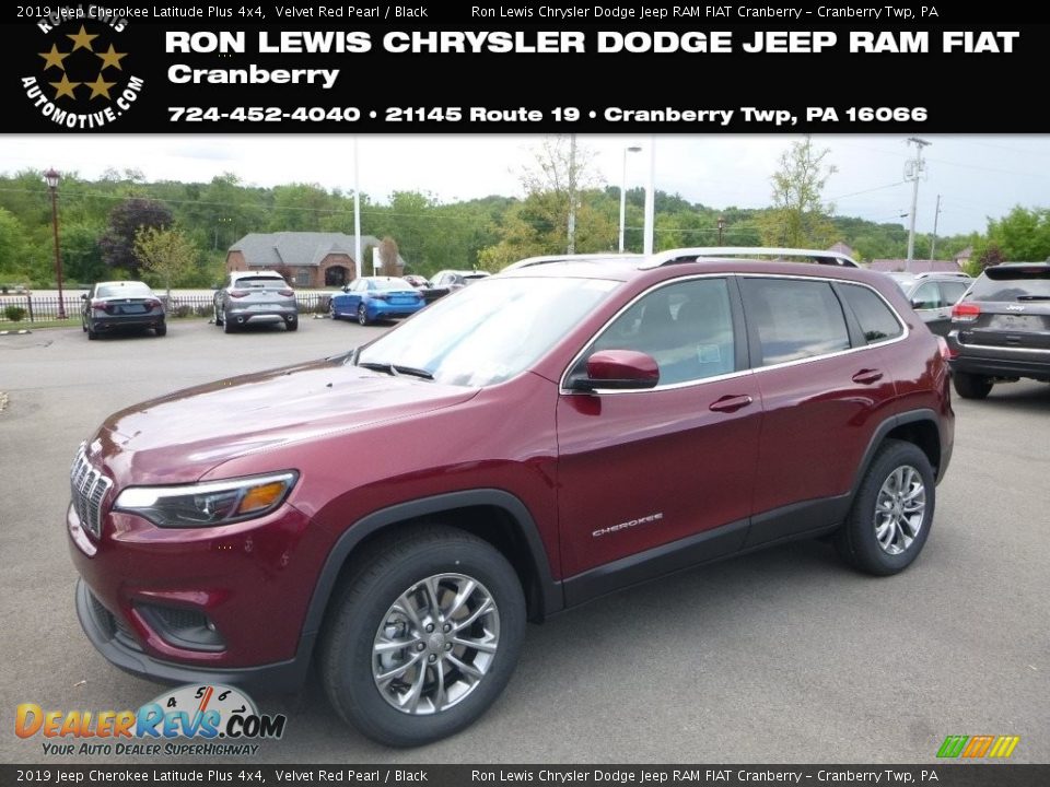 2019 Jeep Cherokee Latitude Plus 4x4 Velvet Red Pearl / Black Photo #1