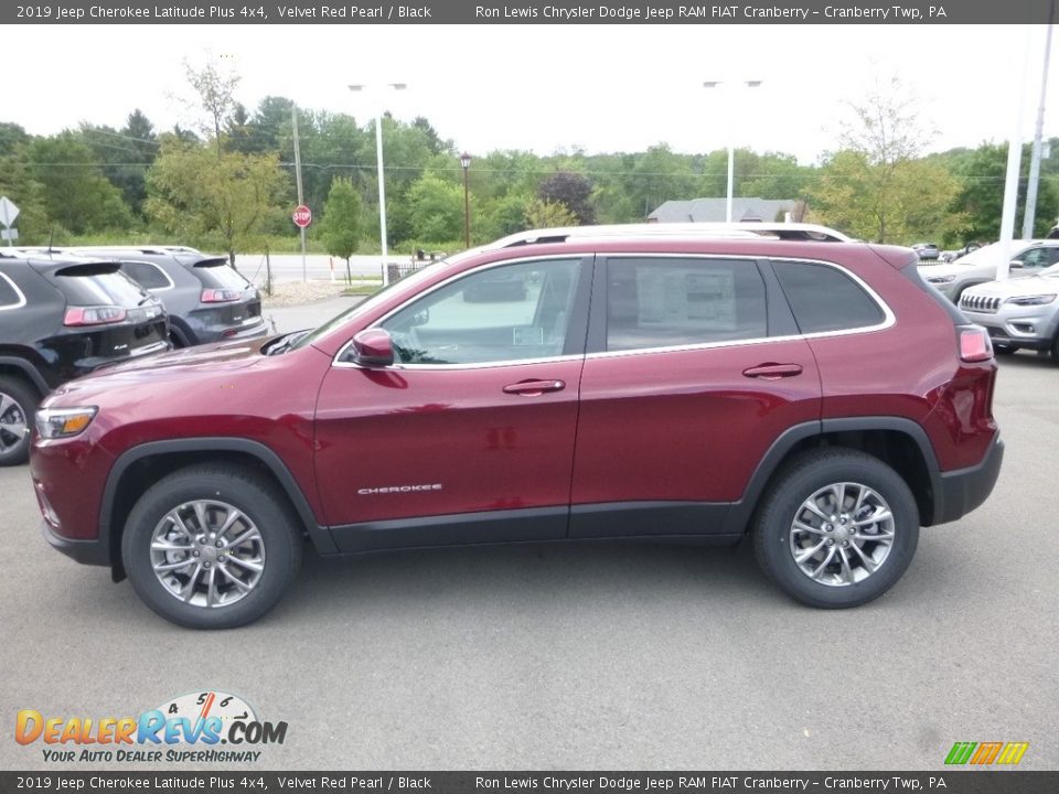 2019 Jeep Cherokee Latitude Plus 4x4 Velvet Red Pearl / Black Photo #2