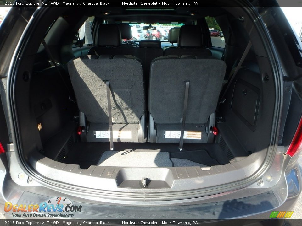 2015 Ford Explorer XLT 4WD Magnetic / Charcoal Black Photo #7