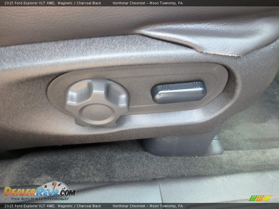 2015 Ford Explorer XLT 4WD Magnetic / Charcoal Black Photo #17