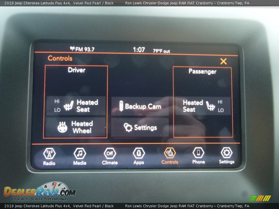2019 Jeep Cherokee Latitude Plus 4x4 Velvet Red Pearl / Black Photo #17