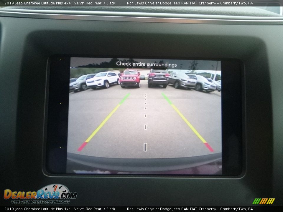 2019 Jeep Cherokee Latitude Plus 4x4 Velvet Red Pearl / Black Photo #18