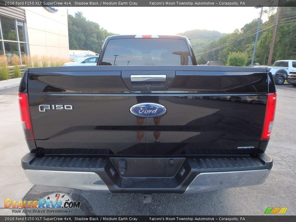2016 Ford F150 XLT SuperCrew 4x4 Shadow Black / Medium Earth Gray Photo #3