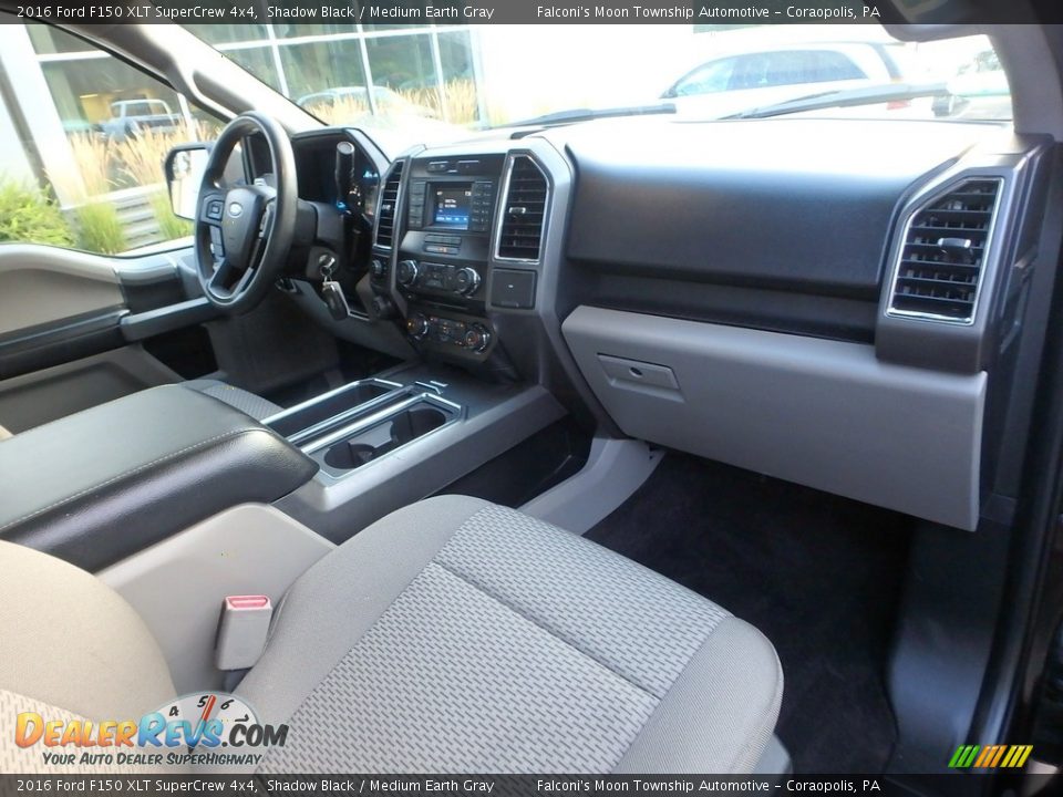 2016 Ford F150 XLT SuperCrew 4x4 Shadow Black / Medium Earth Gray Photo #11