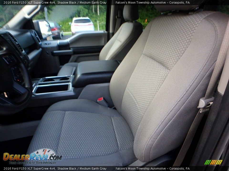 2016 Ford F150 XLT SuperCrew 4x4 Shadow Black / Medium Earth Gray Photo #16