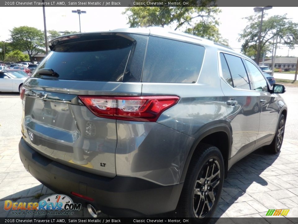 2018 Chevrolet Traverse LT AWD Satin Steel Metallic / Jet Black Photo #4