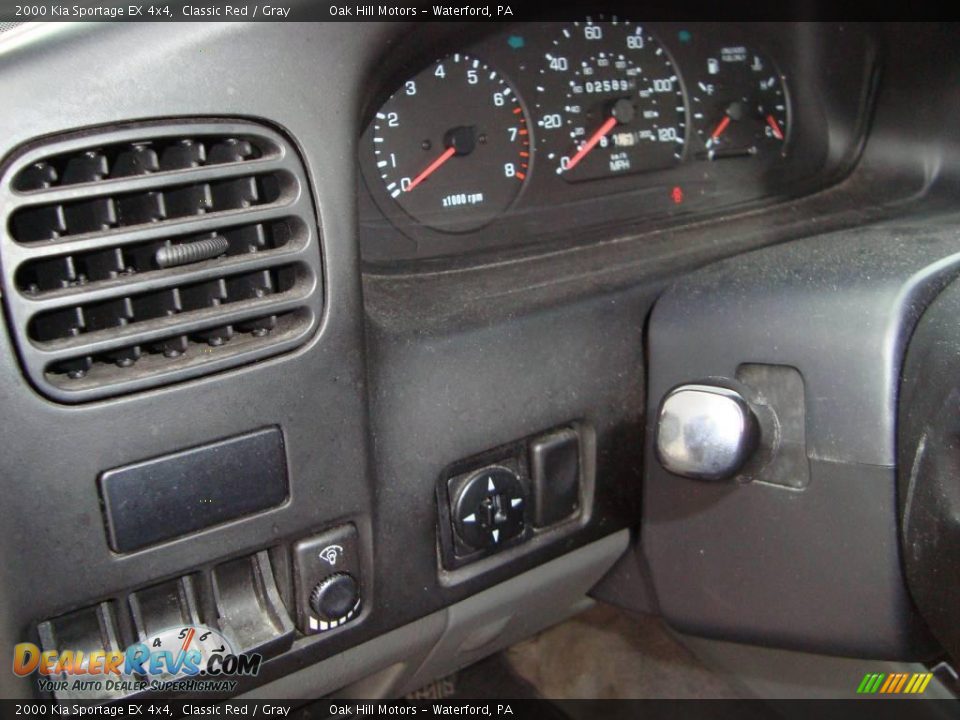 2000 Kia Sportage EX 4x4 Classic Red / Gray Photo #13