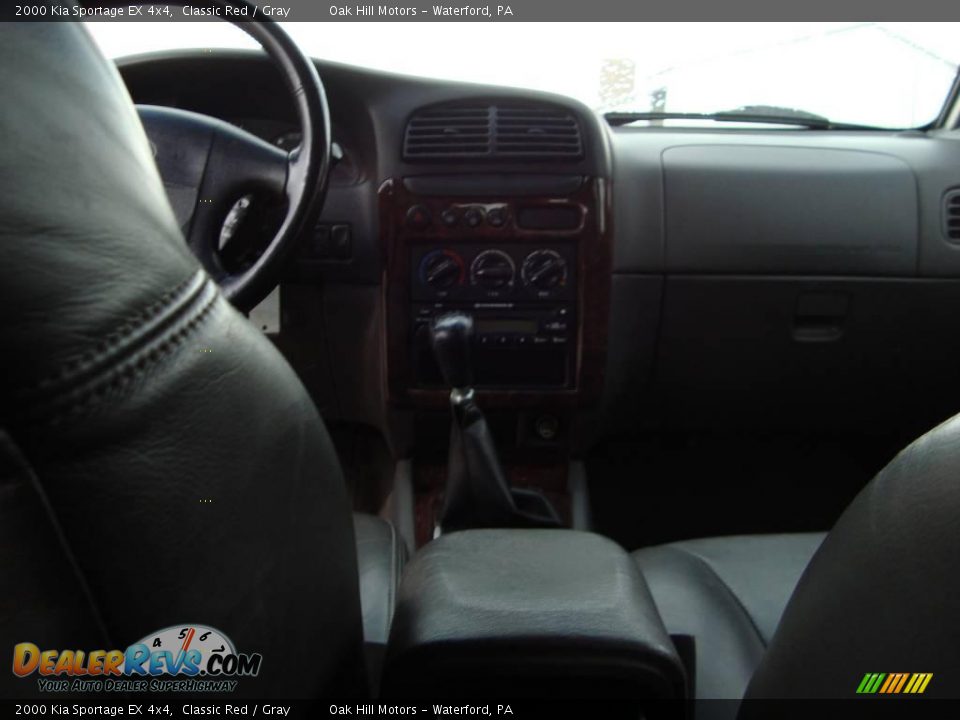 2000 Kia Sportage EX 4x4 Classic Red / Gray Photo #15