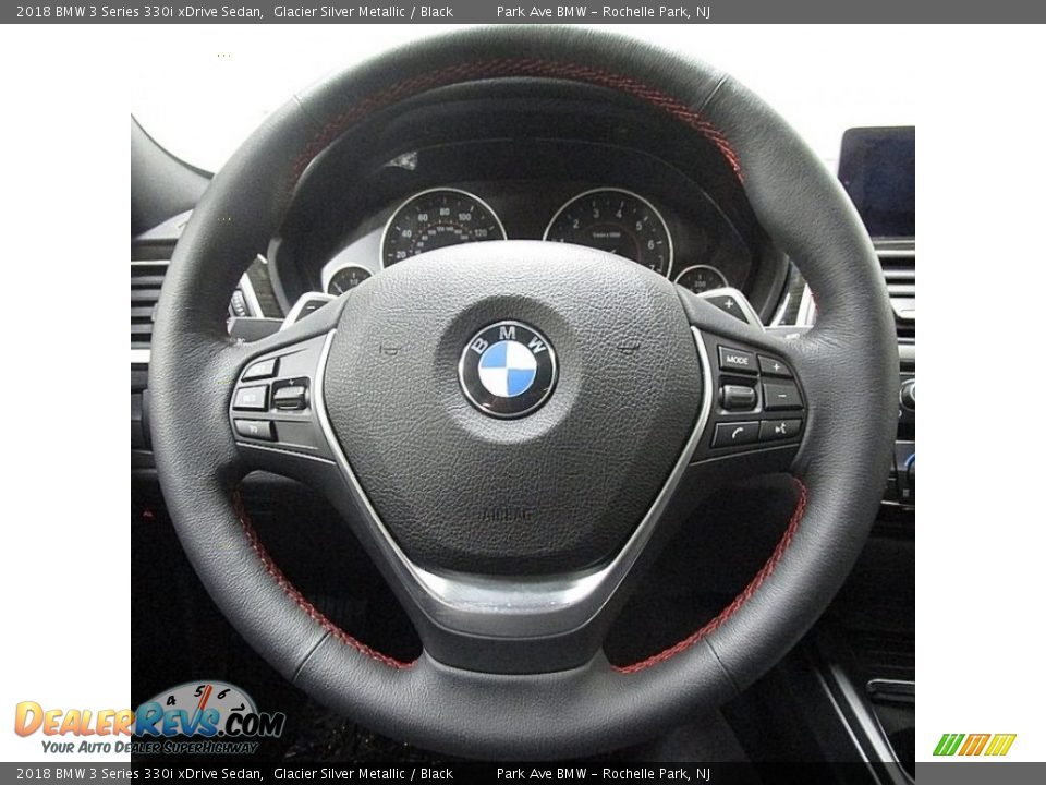 2018 BMW 3 Series 330i xDrive Sedan Glacier Silver Metallic / Black Photo #26