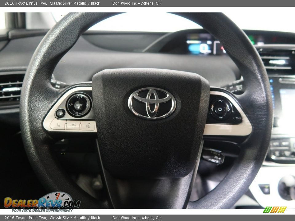 2016 Toyota Prius Two Classic Silver Metallic / Black Photo #15