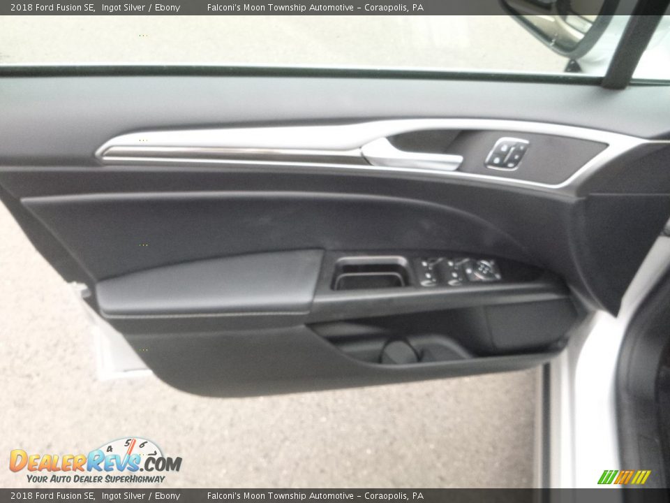 2018 Ford Fusion SE Ingot Silver / Ebony Photo #10