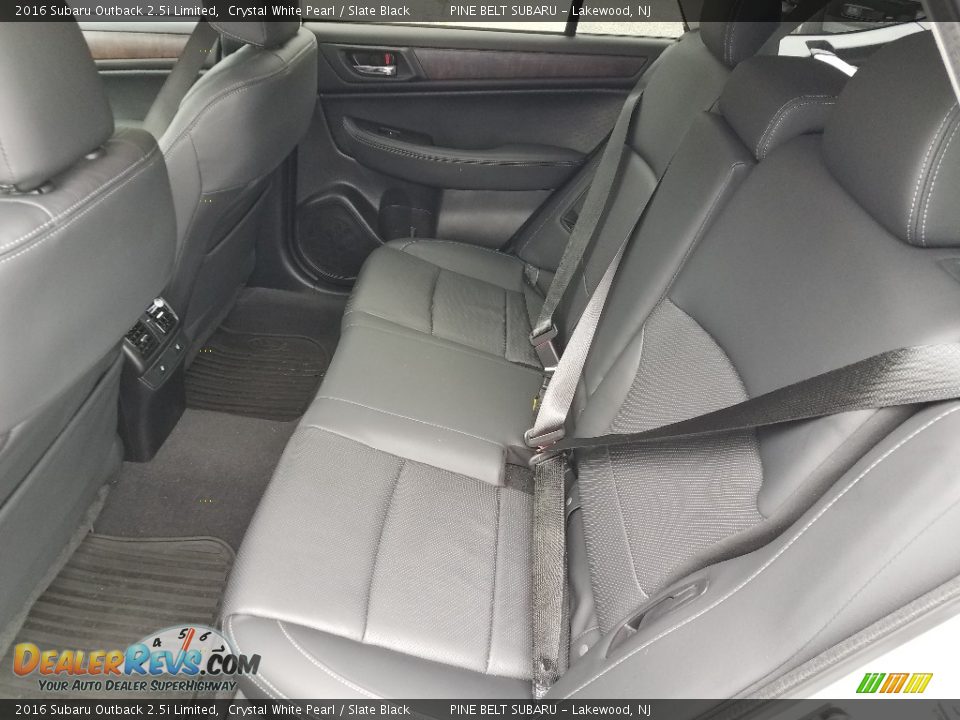 2016 Subaru Outback 2.5i Limited Crystal White Pearl / Slate Black Photo #3