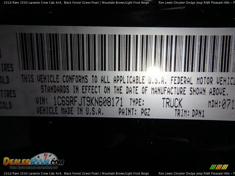 2019 Ram 1500 Laramie Crew Cab 4x4 Black Forest Green Pearl / Mountain Brown/Light Frost Beige Photo #14