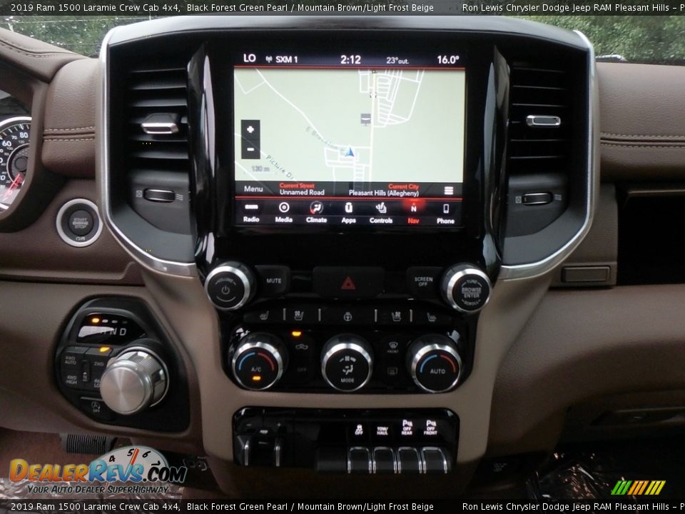 2019 Ram 1500 Laramie Crew Cab 4x4 Black Forest Green Pearl / Mountain Brown/Light Frost Beige Photo #16