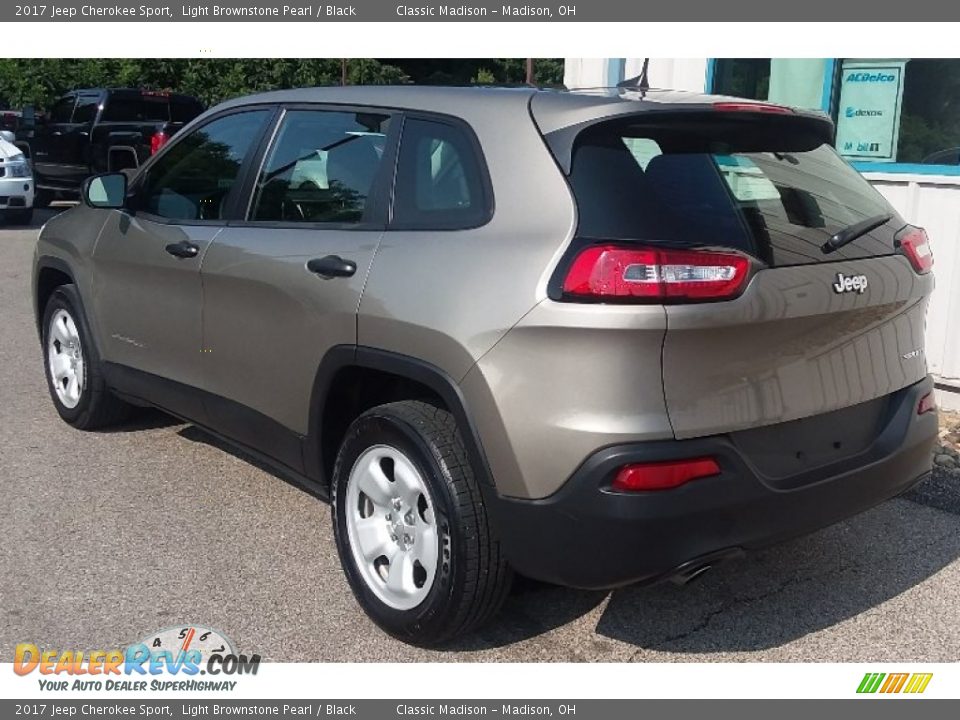 2017 Jeep Cherokee Sport Light Brownstone Pearl / Black Photo #3