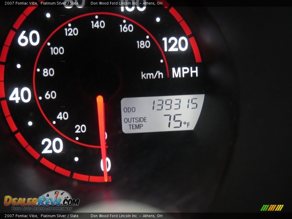 2007 Pontiac Vibe Platinum Silver / Slate Photo #15