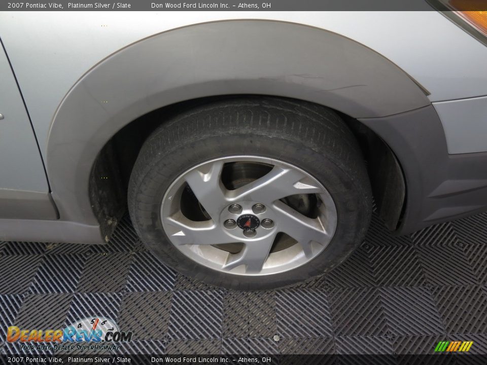 2007 Pontiac Vibe Platinum Silver / Slate Photo #21