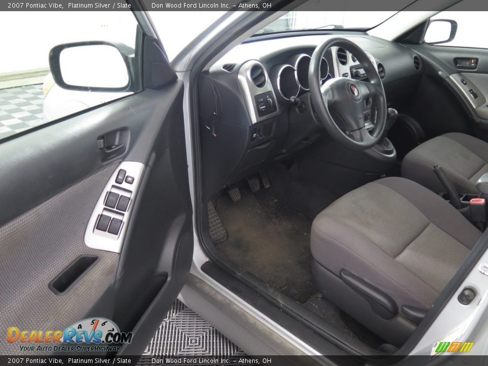 2007 Pontiac Vibe Platinum Silver / Slate Photo #26