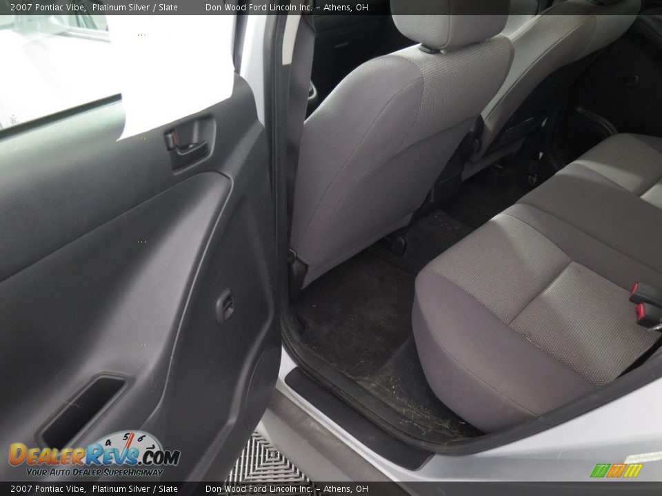 2007 Pontiac Vibe Platinum Silver / Slate Photo #27