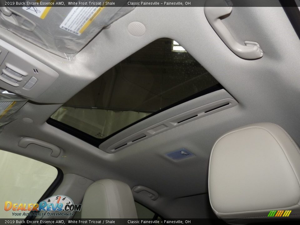 2019 Buick Encore Essence AWD White Frost Tricoat / Shale Photo #6