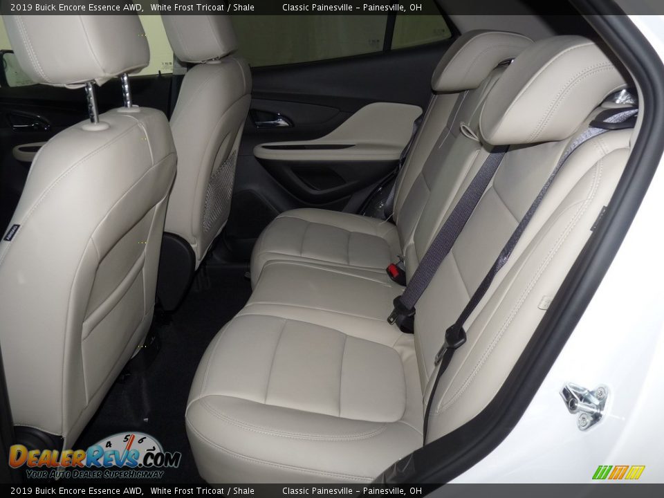 2019 Buick Encore Essence AWD White Frost Tricoat / Shale Photo #8