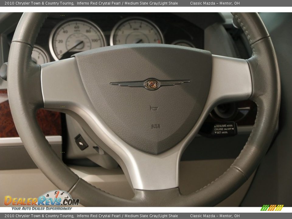 2010 Chrysler Town & Country Touring Inferno Red Crystal Pearl / Medium Slate Gray/Light Shale Photo #10
