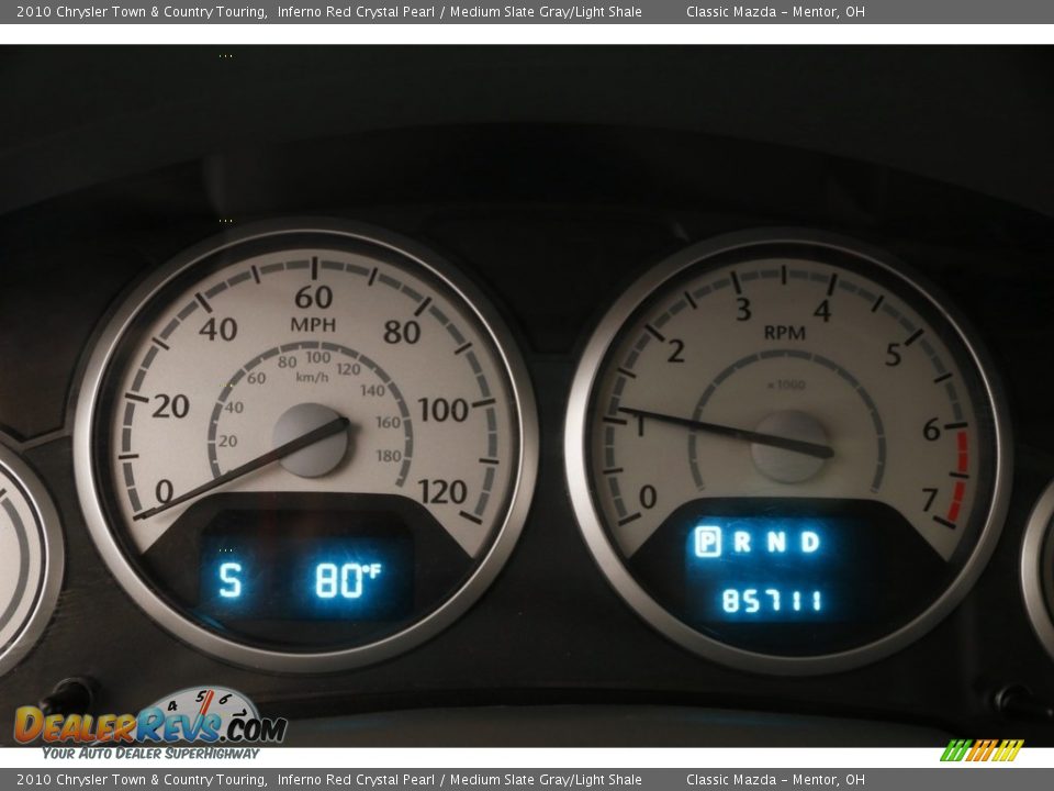 2010 Chrysler Town & Country Touring Inferno Red Crystal Pearl / Medium Slate Gray/Light Shale Photo #11