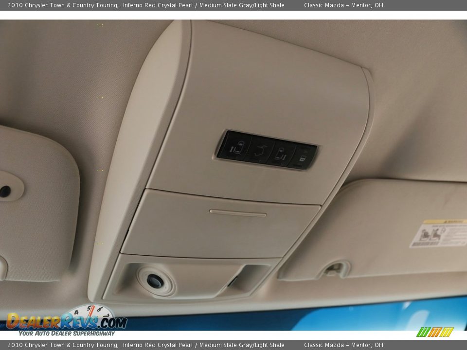 2010 Chrysler Town & Country Touring Inferno Red Crystal Pearl / Medium Slate Gray/Light Shale Photo #12