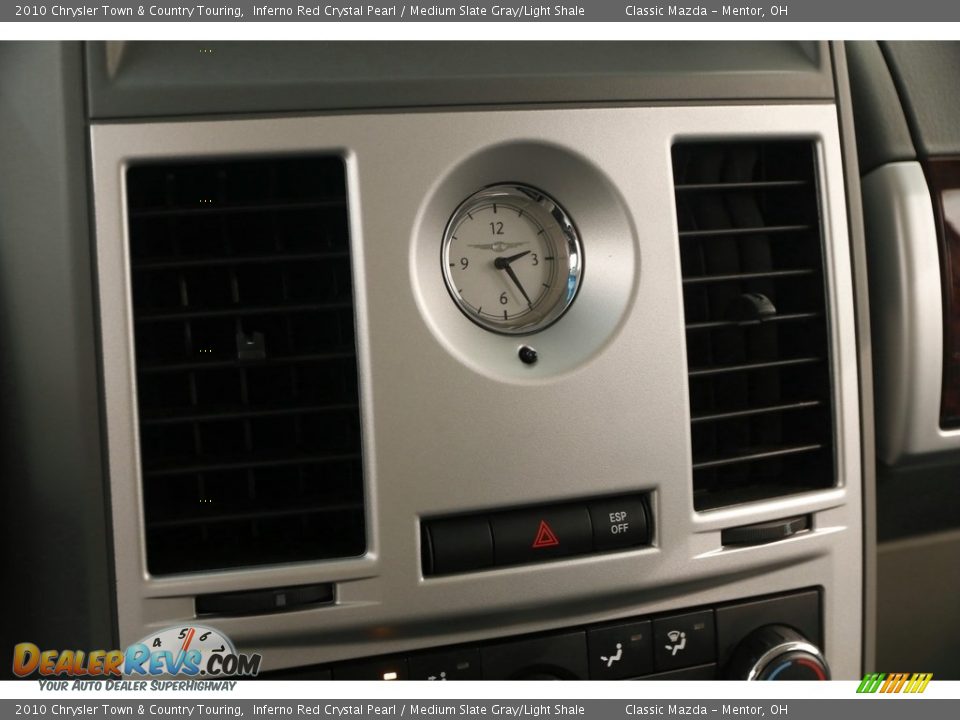 2010 Chrysler Town & Country Touring Inferno Red Crystal Pearl / Medium Slate Gray/Light Shale Photo #17