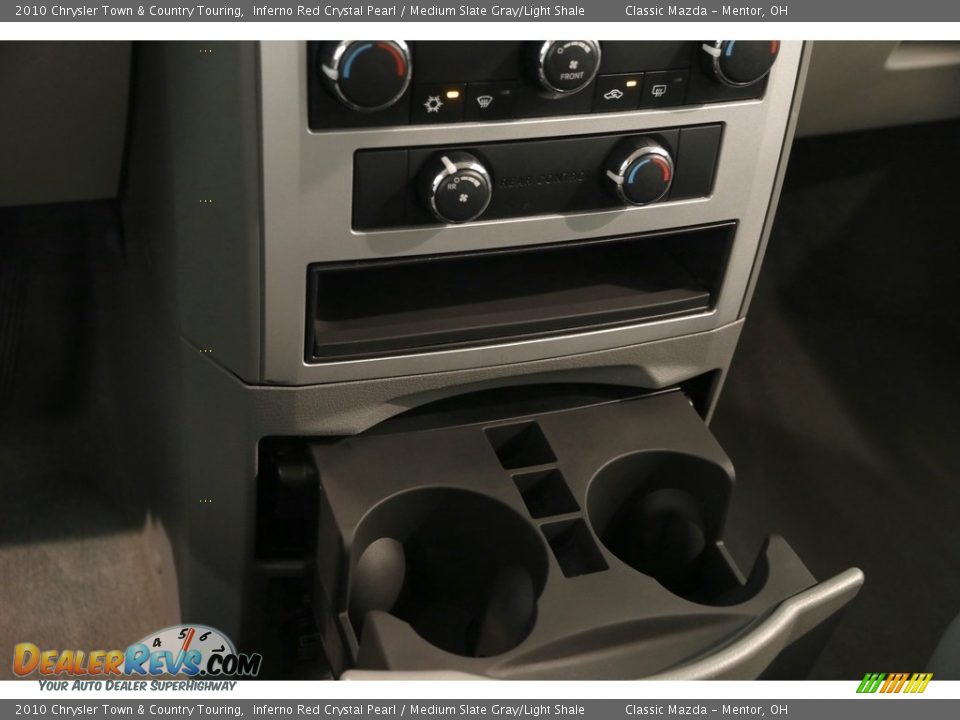 2010 Chrysler Town & Country Touring Inferno Red Crystal Pearl / Medium Slate Gray/Light Shale Photo #20
