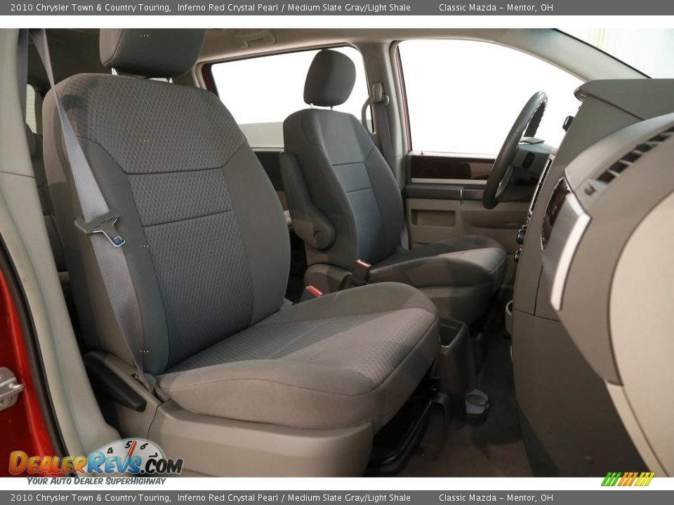 2010 Chrysler Town & Country Touring Inferno Red Crystal Pearl / Medium Slate Gray/Light Shale Photo #23