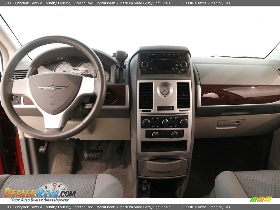 2010 Chrysler Town & Country Touring Inferno Red Crystal Pearl / Medium Slate Gray/Light Shale Photo #32
