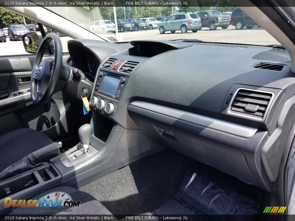 2016 Subaru Impreza 2.0i 4-door Ice Silver Metallic / Black Photo #11